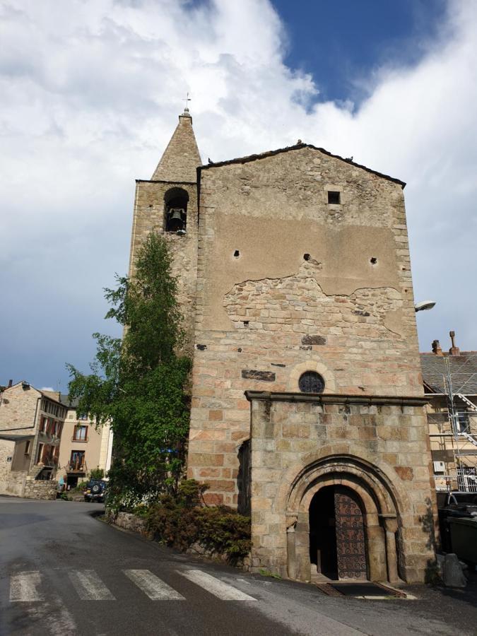 La Petite Chapelle Hotel Font-Romeu-Odeillo-Via Bagian luar foto