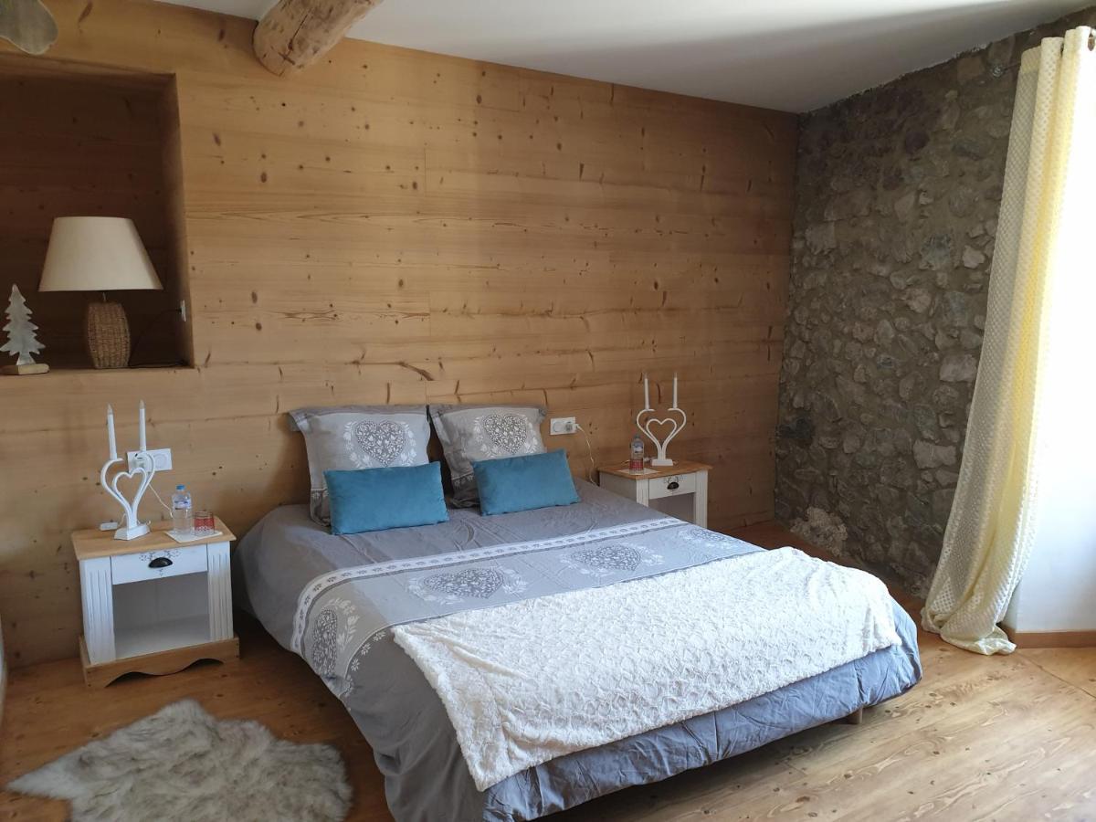 La Petite Chapelle Hotel Font-Romeu-Odeillo-Via Bagian luar foto