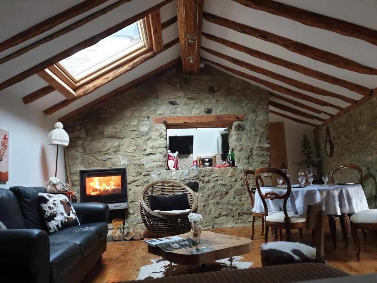 La Petite Chapelle Hotel Font-Romeu-Odeillo-Via Bagian luar foto