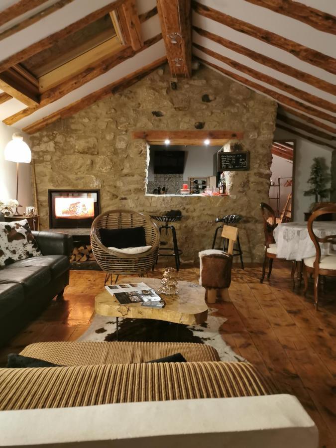 La Petite Chapelle Hotel Font-Romeu-Odeillo-Via Bagian luar foto