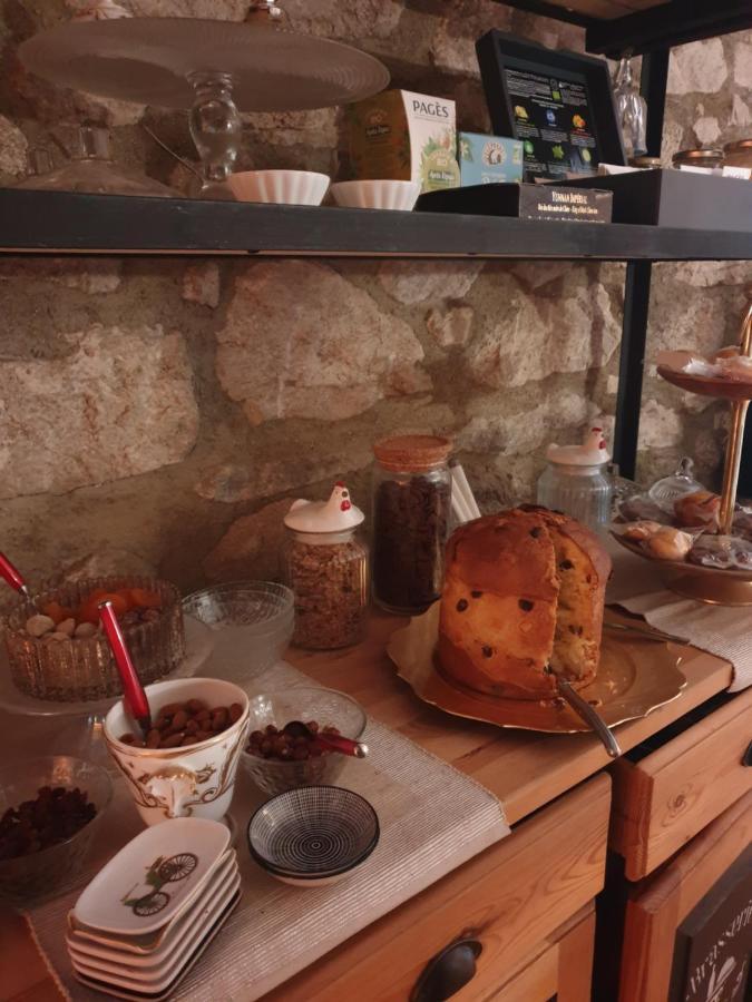 La Petite Chapelle Hotel Font-Romeu-Odeillo-Via Bagian luar foto