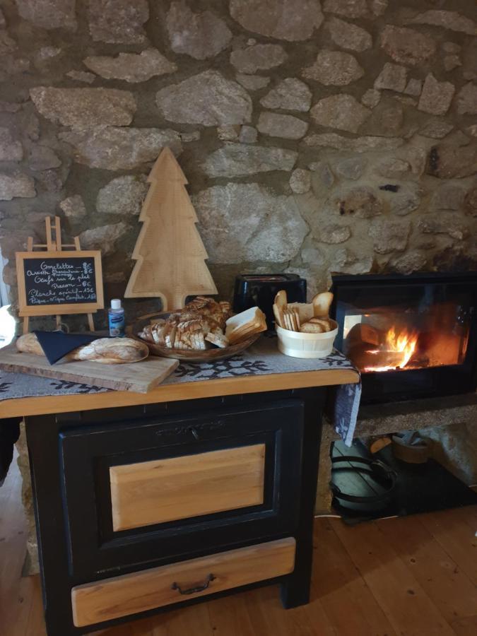 La Petite Chapelle Hotel Font-Romeu-Odeillo-Via Bagian luar foto